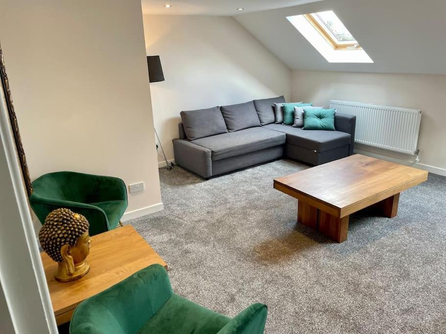 Vennel Street Apartments Stewarton ภายนอก รูปภาพ